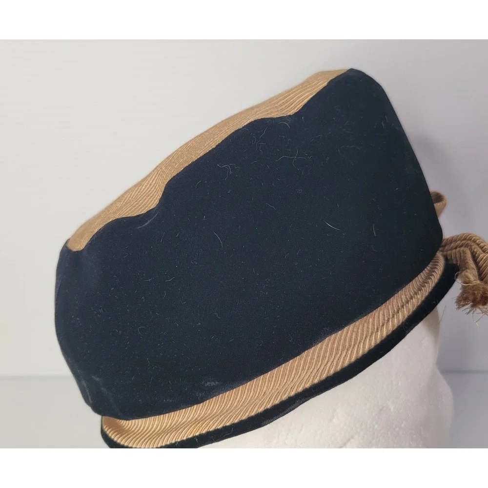Oleg‎ Cassini Pillbox Hat Womens Black Velvet Gold Grosgrain Bow Vintage